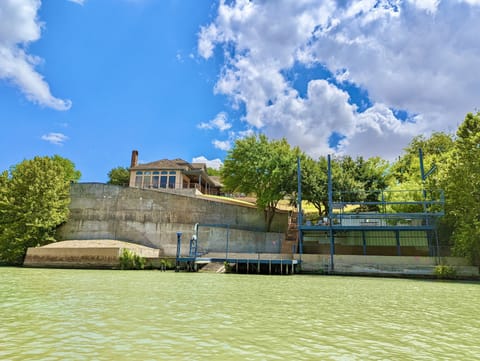 JB2 River Ranch as seen from the water. We have over 250 feet of waterfront!