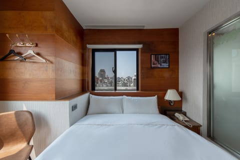 Signature Double Room | Desk, laptop workspace, blackout drapes, free WiFi