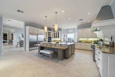 Culinary delight meets entertainment in this kitchen`s dedicated space