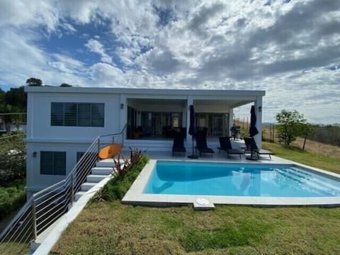 So nice and private,go surf and come back and relax. Absolutely best location!