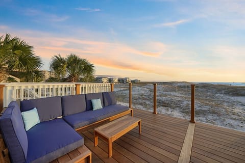 Twin Palms - Holiday Isle - Balcony & Outdoor Seating