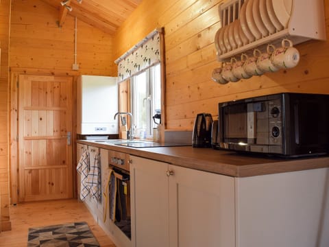 Kitchen | Pheasant Lodge - Coplow Cabins, Billesdon, near Leicester