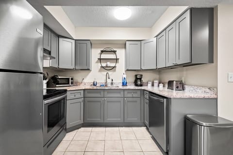 [Kitchen]