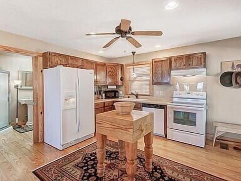 Fully stocked kitchen with all the tools you will need to make a family meal.