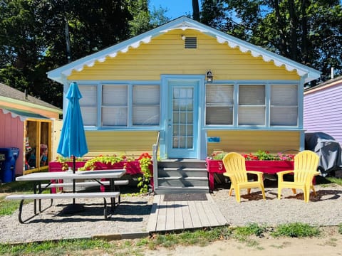 Oahu Bungalow