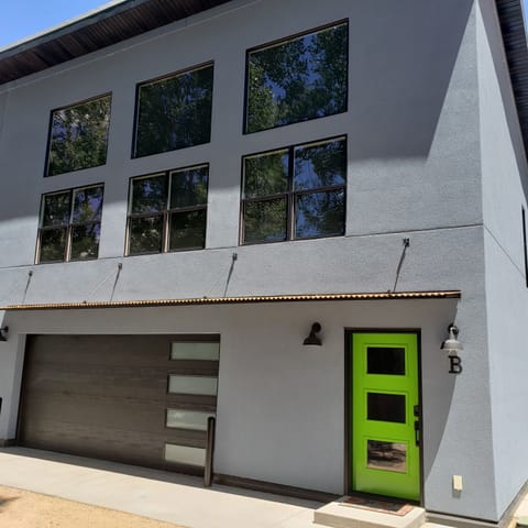 Apple Green Unit B
