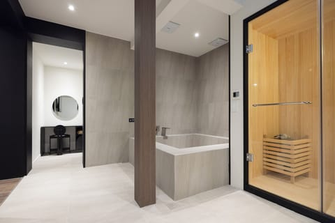Signature | 1 bedroom, premium bedding, desk, blackout drapes