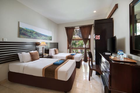 Standard Double or Twin Room | Minibar, desk, free WiFi, bed sheets