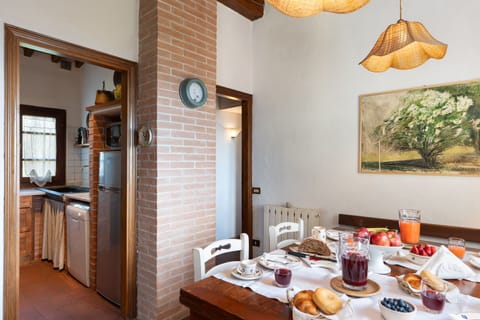 Dining Room, Kitchen