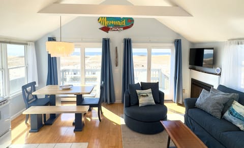 Capturing Siren Cottage's views were paramount for its design.