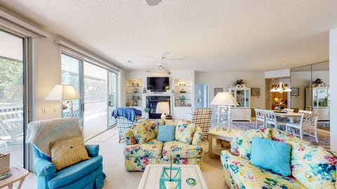 Lakeview living room