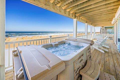 Surf or Sound Realty - 942 - Shore To Please - Hot Tub-2