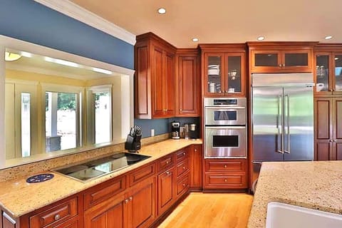 LFG Kitchen 2 - Copy