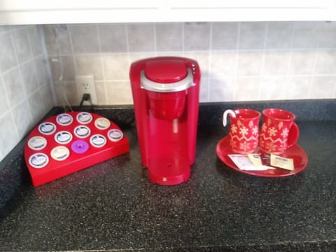 Keurig and complimentary K-cups