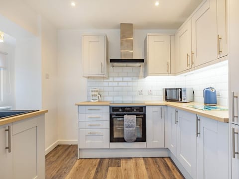 Kitchen | Broadacre House, Brixham