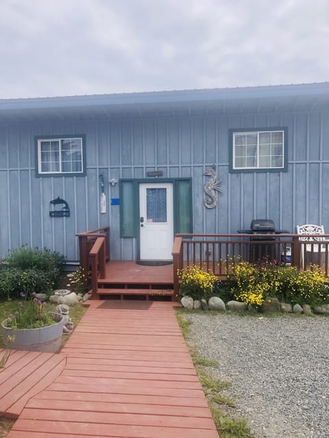 WELCOME TO THE GARDEN COTTAGE