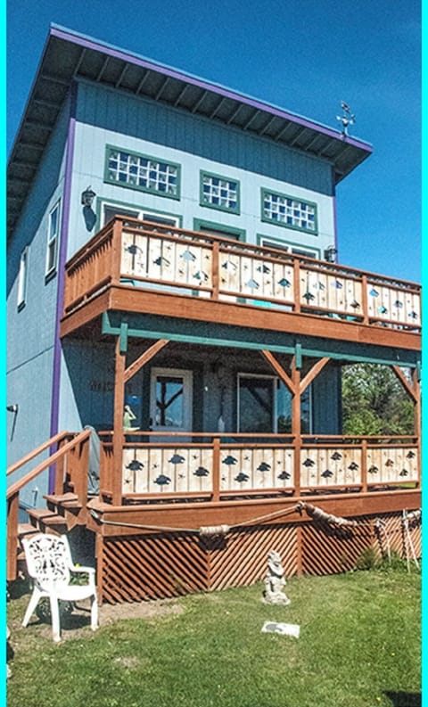 WELCOME TO THE SEA SHANTY
