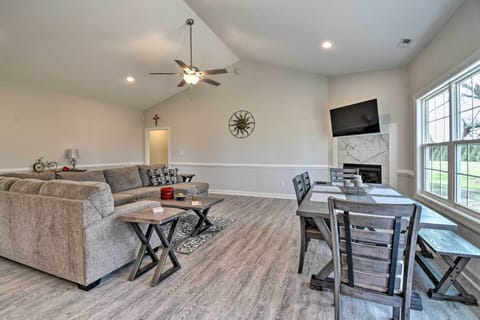 Cape Charles Vacation Rental | 4BR | 3.5 BA | 2,562 Sq Ft | Stairs Only Access