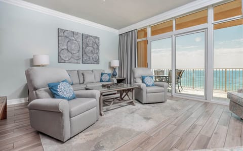 Phoenix Gulf Shores 903, Gulf Shores, Alabama, beach front, 3 bedroom condominium on the 9th floor