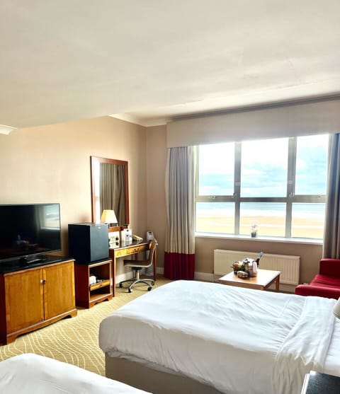 Superior Double with Sea View | Individually decorated, individually furnished, desk, free WiFi