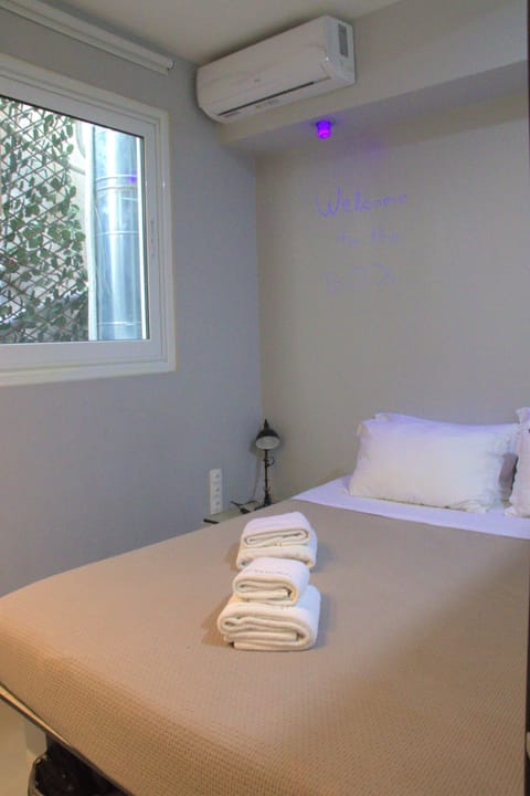 Economy Double Room | In-room safe, soundproofing, free WiFi, bed sheets