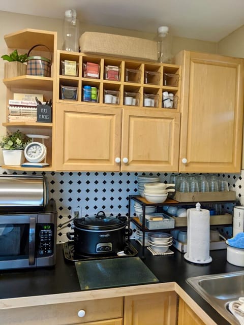 Fully equipped kitchen