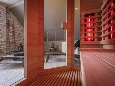 House | Spa treatment