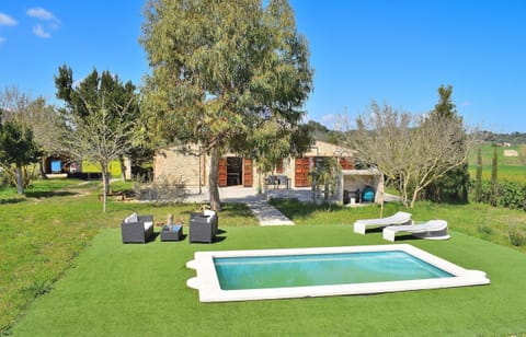 swimming pool, holidays, nature, views, rentals