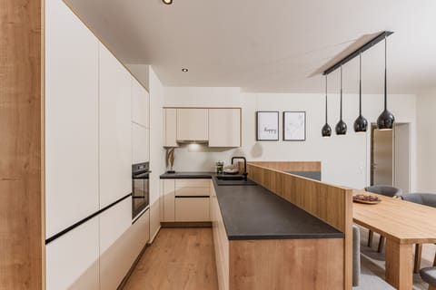 Premium Apartment, 4 Bedrooms, Balcony, Mountainside | Private kitchen | Fridge, microwave, stovetop, dishwasher