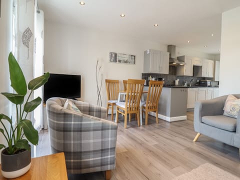 Cottage | Living area