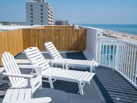Oceanfront Rooftop Deck