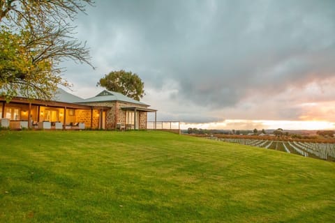 Fine Acres Estate - view over Barossa Valley
