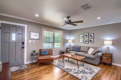 Gorgeous Living room!