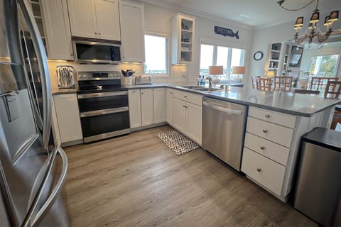 Kitchen for your cooking needs!