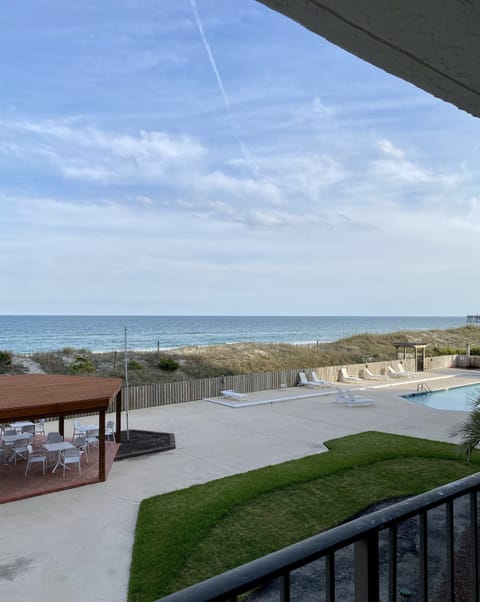 Ocean front 2 Beds 2 full Baths.