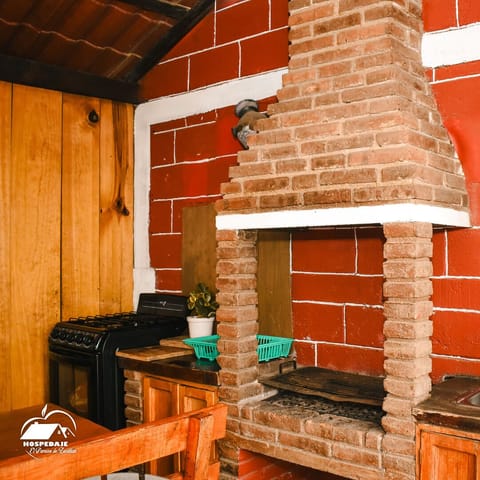 Room, 1 Bedroom, Smoking, Balcony | Private kitchen | Cookware/dishes/utensils