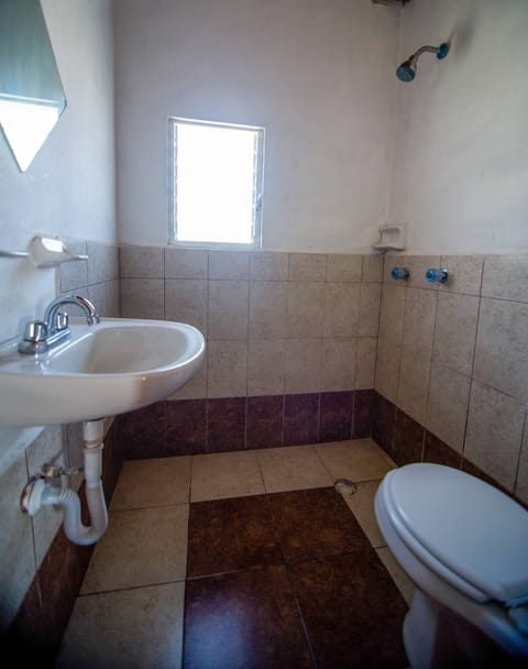 Room, 1 Bedroom, Smoking, Balcony | Bathroom | Towels