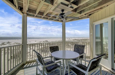Welcome to your oceanfront home!