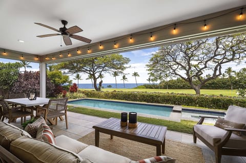 Lanai lighting sets the mood for magical Hawaiian evenings under the stars with friends and family.