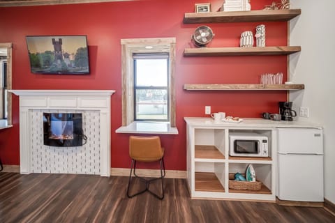 "This place is an absolute delight—excellent service, beautiful rooms, and a charming downtown area."