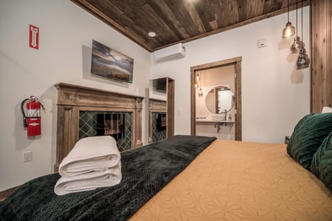 "One of our favorite places to stay! Great location, fun town, beautiful area, and awesome hotel!"