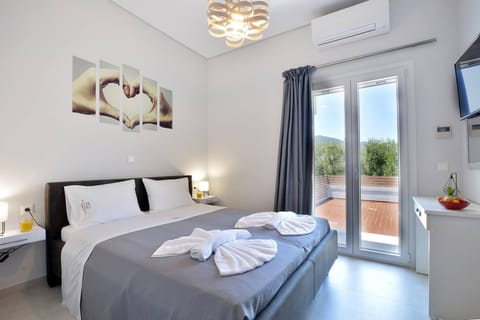 Villa | 3 bedrooms, iron/ironing board, free WiFi, bed sheets