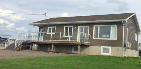 15220 Cabot Trail - 
Unit 1 (upstairs) & Unit 2 (downstairs)