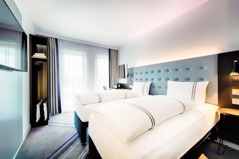 Standard Double Room | Soundproofing, free WiFi