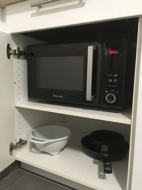 Microwave