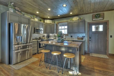 Fully stocked kitchen