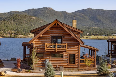 Cabin 8 lake view