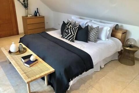 113a40b4 607b 4cd2 96e5 eaae61fb1d96