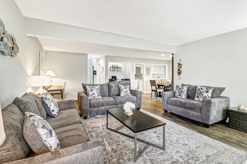 57 Fazio Villas | Living Room - 57 Fazio Villas | Living Room