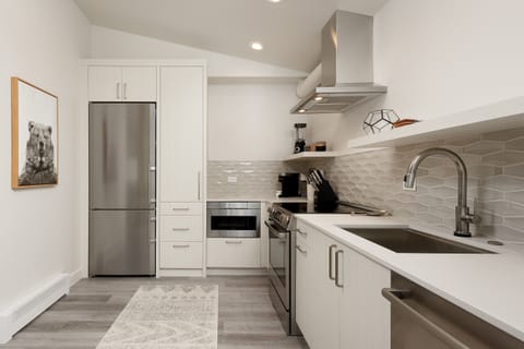 Brand new kitchen with state of the art appliances